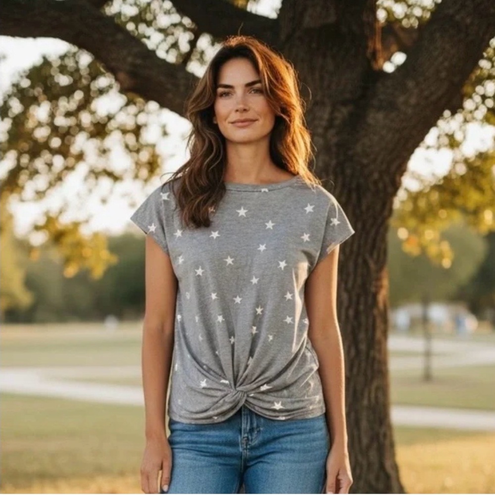 LUCKY BRAND Gray Star Print Twist Front Tee Top Size L